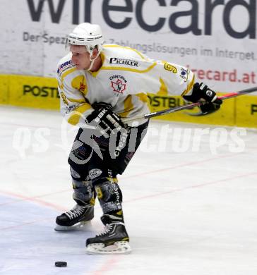 Eishockey Kaerntner Liga, Division I. Create Sports Carinthian Team gegen EC SV Spittal. Christopher Frei (Carinthian Team). Villach, am 14.12.2013.
Foto: Kuess
---
pressefotos, pressefotografie, kuess, qs, qspictures, sport, bild, bilder, bilddatenbank