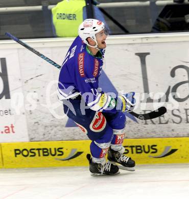 EBEL. Eishockey Bundesliga. EC VSV gegen Moser Medical Graz 99ers.  Torjubel Derek Ryan (VSV). Villach, am 15.12.2013.
Foto: Kuess 


---
pressefotos, pressefotografie, kuess, qs, qspictures, sport, bild, bilder, bilddatenbank