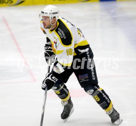 Eishockey Kaerntner Liga, Division I. Create Sports Carinthian Team gegen EC SV Spittal. Patrick Albl (Carinthian Team). Villach, am 14.12.2013.
Foto: Kuess
---
pressefotos, pressefotografie, kuess, qs, qspictures, sport, bild, bilder, bilddatenbank