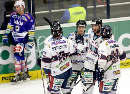 EBEL. Eishockey Bundesliga. EC VSV gegen SAPA Fehervar AV19.  Torjubel Fehervar (Alba Volan). Villach, am 17.12.2013.
Foto: Kuess 


---
pressefotos, pressefotografie, kuess, qs, qspictures, sport, bild, bilder, bilddatenbank