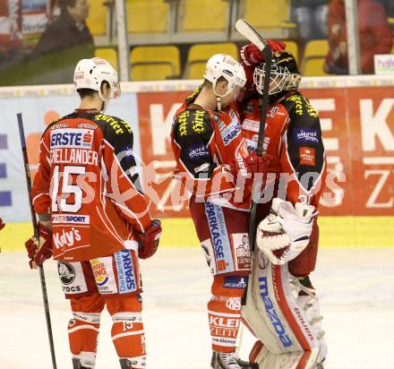 EBEL. Eishockey Bundesliga. KAC gegen HDD TELEMACH Olimpija Ljubljana.  Rene Swette, Jamie Lundmark (KAC). Klagenfurt, am 17.12.2013
Foto: Kuess 

---
pressefotos, pressefotografie, kuess, qs, qspictures, sport, bild, bilder, bilddatenbank