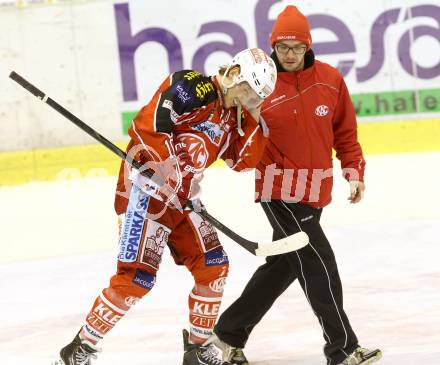 EBEL. Eishockey Bundesliga. KAC gegen HDD TELEMACH Olimpija Ljubljana.  Tyler Scofield (KAC). Klagenfurt, am 17.12.2013
Foto: Kuess 

---
pressefotos, pressefotografie, kuess, qs, qspictures, sport, bild, bilder, bilddatenbank