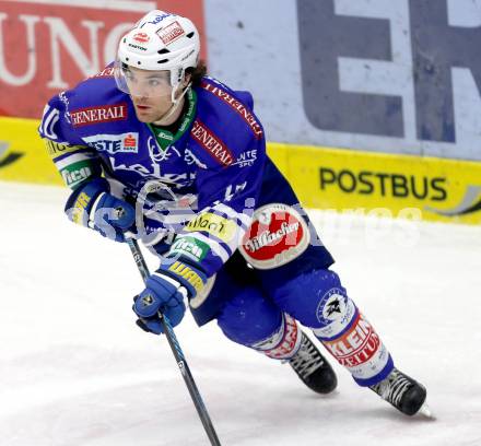 EBEL. Eishockey Bundesliga. EC VSV gegen SAPA Fehervar AV19. Brock McBride (VSV). Villach, am 17.12.2013.
Foto: Kuess 


---
pressefotos, pressefotografie, kuess, qs, qspictures, sport, bild, bilder, bilddatenbank