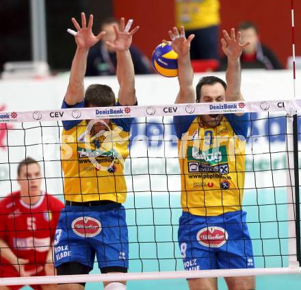 Volleyball Champions League. SK Posijilnica Aich/Dob gegen Novosibirsk. Michal Hruska, Andrej Grut (Aich/Dob). Klagenfurt, am 18.12.2013.
Foto: Kuess
---
pressefotos, pressefotografie, kuess, qs, qspictures, sport, bild, bilder, bilddatenbank