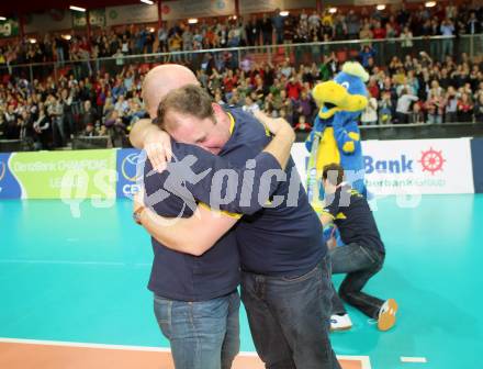 Volleyball Champions League. SK Posijilnica Aich/Dob gegen Novosibirsk. Jubel Martin Micheu (Aich/Dob). Klagenfurt, am 18.12.2013.
Foto: Kuess
---
pressefotos, pressefotografie, kuess, qs, qspictures, sport, bild, bilder, bilddatenbank