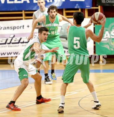 Basketball 2. Bundesliga. KOS Klagenfurt/Celovec gegen Dornbirn Lions. Toman Feinig (KOS), Franzisco Janvier Sastre Casali (Dornbirn). Klagenfurt, am 21.12.2013.
Foto: Kuess
---
pressefotos, pressefotografie, kuess, qs, qspictures, sport, bild, bilder, bilddatenbank