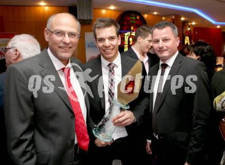 Sportgala. Ehrung Sportler des Jahres. Raimund Berger, Markus Salcher, Leikam Guenther. Velden, 23.12.2013.
Foto: Kuess 
---
pressefotos, pressefotografie, kuess, qs, qspictures, sport, bild, bilder, bilddatenbank