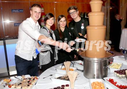 Sportgala. Ehrung Sportler des Jahres. Martin Hinteregger, Lisa Perterer, Ina Meschik, Niko Resch. Velden, 23.12.2013.
Foto: Kuess 
---
pressefotos, pressefotografie, kuess, qs, qspictures, sport, bild, bilder, bilddatenbank