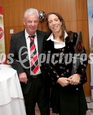 Sportgala. Ehrung Sportler des Jahres. Reinhard Tellian, Michaela Taupe-Traer. Velden, 23.12.2013.
Foto: Kuess 
---
pressefotos, pressefotografie, kuess, qs, qspictures, sport, bild, bilder, bilddatenbank