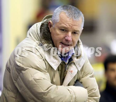 Eishockey. Kaerntner Liga Division I. Tarco Woelfe gegen 1. EHC Althofen. Trainer Hans Sulzer (Tarco). Klagenfurt, 26.12.2013.
Foto: Kuess
---
pressefotos, pressefotografie, kuess, qs, qspictures, sport, bild, bilder, bilddatenbank