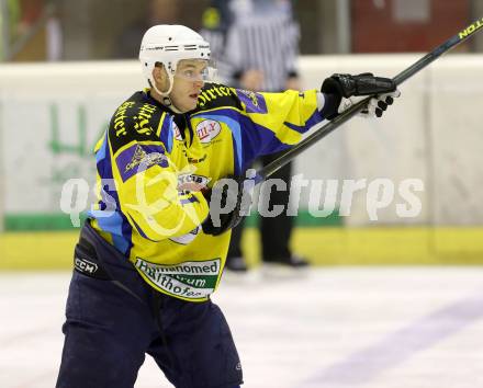 Eishockey. Kaerntner Liga Division I. Tarco Woelfe gegen 1. EHC Althofen. Silvio Jakobitsch (Althofen). Klagenfurt, 26.12.2013.
Foto: Kuess
---
pressefotos, pressefotografie, kuess, qs, qspictures, sport, bild, bilder, bilddatenbank