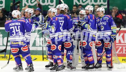 EBEL. Eishockey Bundesliga. EC VSV gegen KAC.  Jubel VSV. Villach, am 28.12.2013.
Foto: Kuess 


---
pressefotos, pressefotografie, kuess, qs, qspictures, sport, bild, bilder, bilddatenbank