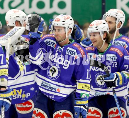 EBEL. Eishockey Bundesliga. EC VSV gegen KAC. Derek Ryan, John Hughes (VSV). Villach, am 28.12.2013.
Foto: Kuess 


---
pressefotos, pressefotografie, kuess, qs, qspictures, sport, bild, bilder, bilddatenbank