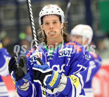 EBEL. Eishockey Bundesliga. EC VSV gegen KAC. Michael Forney (VSV). Villach, am 28.12.2013.
Foto: Kuess 


---
pressefotos, pressefotografie, kuess, qs, qspictures, sport, bild, bilder, bilddatenbank