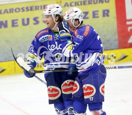 EBEL. Eishockey Bundesliga. EC VSV gegen KAC.  John Hughes, Marco Pewal (VSV). Villach, am 28.12.2013.
Foto: Kuess 


---
pressefotos, pressefotografie, kuess, qs, qspictures, sport, bild, bilder, bilddatenbank