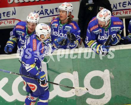 EBEL. Eishockey Bundesliga. EC VSV gegen KAC.  Torjubel Marco Pewal (VSV). Villach, am 28.12.2013.
Foto: Kuess 


---
pressefotos, pressefotografie, kuess, qs, qspictures, sport, bild, bilder, bilddatenbank