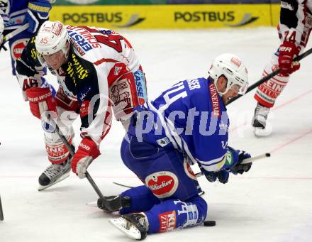 EBEL. Eishockey Bundesliga. EC VSV gegen KAC. Curtis Fraser, (VSV), David Schuller  (KAC). Villach, am 28.12.2013.
Foto: Kuess 


---
pressefotos, pressefotografie, kuess, qs, qspictures, sport, bild, bilder, bilddatenbank