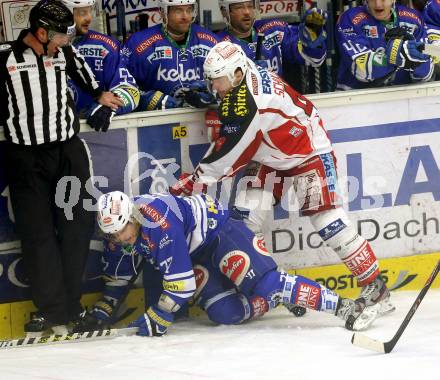 EBEL. Eishockey Bundesliga. EC VSV gegen KAC.  David Schuller, (VSV), Michael Forney (KAC). Villach, am 28.12.2013.
Foto: Kuess 


---
pressefotos, pressefotografie, kuess, qs, qspictures, sport, bild, bilder, bilddatenbank