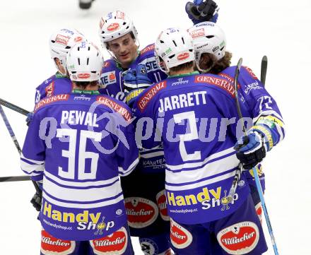 EBEL. Eishockey Bundesliga. EC VSV gegen Dornbirner Eishockey Club.  Torjubel (VSV). Villach, am 30.12.2013.
Foto: Kuess 


---
pressefotos, pressefotografie, kuess, qs, qspictures, sport, bild, bilder, bilddatenbank