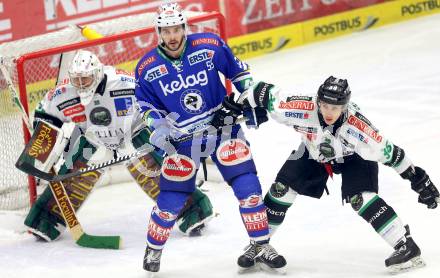 EBEL. Eishockey Bundesliga. EC VSV gegen HDD TELEMACH Olimpija Ljubljana. Scott Hotham,  (VSV), Jerry Kuhn, Ziga Grahut (Laibach). Villach, am 1.1.2014.
Foto: Kuess 


---
pressefotos, pressefotografie, kuess, qs, qspictures, sport, bild, bilder, bilddatenbank