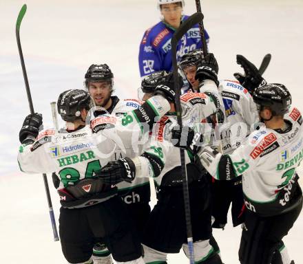 EBEL. Eishockey Bundesliga. EC VSV gegen HDD TELEMACH Olimpija Ljubljana. Torjubel  (Laibach). Villach, am 1.1.2014.
Foto: Kuess 


---
pressefotos, pressefotografie, kuess, qs, qspictures, sport, bild, bilder, bilddatenbank