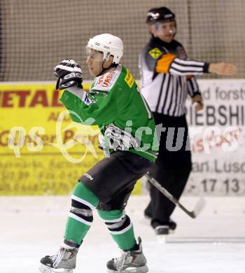 Eishockey Kaerntner Liga Division I. VST ADLER Voelkermarkt gegen Hockey Club Toblach - Dobbiaco ICEBEARS. Torjubel Christoph Skriner (Voelkermarkt). Voelkermarkt, 4.1.2014.
Foto: Kuess
---
pressefotos, pressefotografie, kuess, qs, qspictures, sport, bild, bilder, bilddatenbank