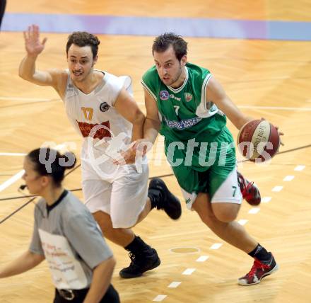 Basketball 2. Bundesliga. Woerthersee Piraten gegen KOS Klagenfurt/Celovec. Tobias Dobernig (Piraten), Rok Papic (KOS). Klagenfurt, am 4.1.2014.
Foto: Kuess
---
pressefotos, pressefotografie, kuess, qs, qspictures, sport, bild, bilder, bilddatenbank