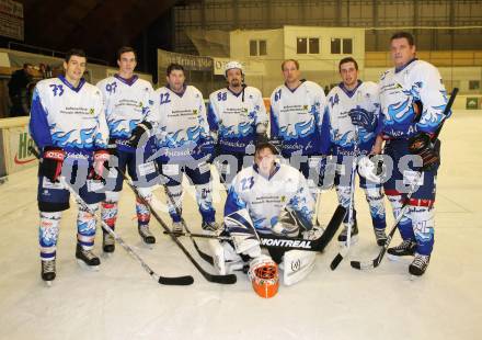 Eishockey Kaerntner Liga Ost. Division II. Friesacher AC. Hannes Preiss, Thomas Pichler, Horst Leitner, Herbert Wurmitzer, Philipp Ribitsch, Florian Rumpold, Armin Kreiner, Roland Zechner. Althofen, 4.1.2014.
Foto: Kuess
---
pressefotos, pressefotografie, kuess, qs, qspictures, sport, bild, bilder, bilddatenbank