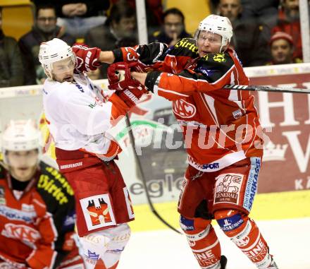 EBEL. Eishockey Bundesliga. KAC gegen HCB Suedtirol. Mike Siklenka,  (KAC), Sebastien Piche (Bozen). Klagenfurt, am 5.1.2014.
Foto: Kuess 

---
pressefotos, pressefotografie, kuess, qs, qspictures, sport, bild, bilder, bilddatenbank