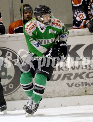 Eishockey Kaerntner Liga Division I. VST ADLER Voelkermarkt gegen Hockey Club Toblach - Dobbiaco ICEBEARS. Thomas Lesjak (Voelkermarkt). Voelkermarkt, 4.1.2014.
Foto: Kuess
---
pressefotos, pressefotografie, kuess, qs, qspictures, sport, bild, bilder, bilddatenbank