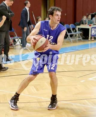 Basketball 2. Bundesliga. KOS Klagenfurt/Celovec gegen WSG Radenthein. Peter Gleissner (Radenthein). Klagenfurt, 6.1.2014.
Foto: Kuess
---
pressefotos, pressefotografie, kuess, qs, qspictures, sport, bild, bilder, bilddatenbank