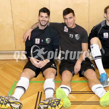 Fussball Bundesliga. Trainingsauftakt RZ Pellets WAC.  Lucas Segovia, Sandro Gotal. Wolfsberg, am 7.1.2014.
Foto: Kuess
---
pressefotos, pressefotografie, kuess, qs, qspictures, sport, bild, bilder, bilddatenbank