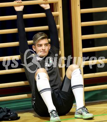 Fussball Bundesliga. Trainingsauftakt RZ Pellets WAC.  Stefan Schwendinger. Wolfsberg, am 7.1.2014.
Foto: Kuess
---
pressefotos, pressefotografie, kuess, qs, qspictures, sport, bild, bilder, bilddatenbank