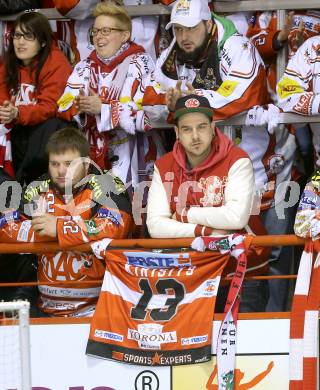 EBEL. Eishockey Bundesliga. KAC gegen HC TWK Innsbruck Die Haie. Fans mit Dress von Johannes Kirisits (KAC). Klagenfurt, am 10.1.2014.
Foto: Kuess 

---
pressefotos, pressefotografie, kuess, qs, qspictures, sport, bild, bilder, bilddatenbank