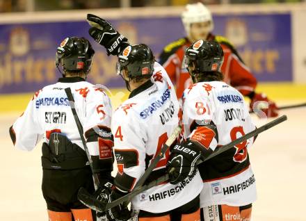 EBEL. Eishockey Bundesliga. KAC gegen HC TWK Innsbruck Die Haie. Torjubel Innsbruck. Klagenfurt, am 10.1.2014.
Foto: Kuess 

---
pressefotos, pressefotografie, kuess, qs, qspictures, sport, bild, bilder, bilddatenbank