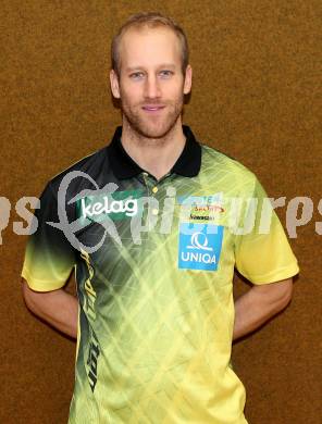 Badminton Bundesliga. ASKOE kelag Kaernten . Portrait.. Michael Trojan (KÃ¤rnten). Klagenfurt, 11.1.2014.
Foto: Kuess
---
pressefotos, pressefotografie, kuess, qs, qspictures, sport, bild, bilder, bilddatenbank