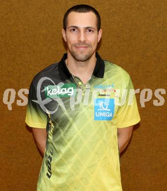 Badminton Bundesliga. ASKOE kelag Kaernten . Portrait.. Krasimir Yankov (KÃ¤rnten). Klagenfurt, 11.1.2014.
Foto: Kuess
---
pressefotos, pressefotografie, kuess, qs, qspictures, sport, bild, bilder, bilddatenbank