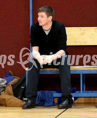 Basketball 2. Bundesliga. Woerthersee Piraten gegen Vienna D.C. Timberwolves. Trainer Hubert Schmidt (Vienna). Klagenfurt, am 11.1.2014.
Foto: Kuess
---
pressefotos, pressefotografie, kuess, qs, qspictures, sport, bild, bilder, bilddatenbank