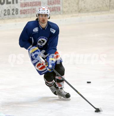 EBEL. Erste Bank Eishockey Bundesliga. Training VSV.  Eric Hunter. Spittal, am 16.1.2014.
Foto: Kuess
---
pressefotos, pressefotografie, kuess, qs, qspictures, sport, bild, bilder, bilddatenbank