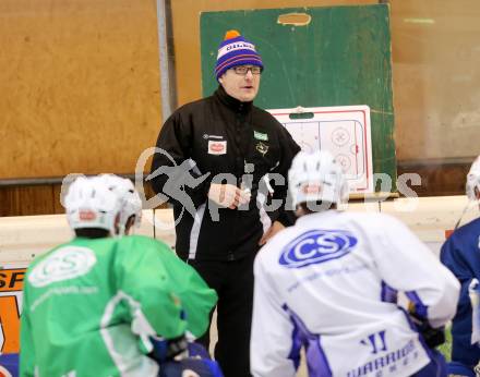 EBEL. Erste Bank Eishockey Bundesliga. Training VSV.  Trainer Hannu Jaervenpaeae. Spittal, am 16.1.2014.
Foto: Kuess
---
pressefotos, pressefotografie, kuess, qs, qspictures, sport, bild, bilder, bilddatenbank