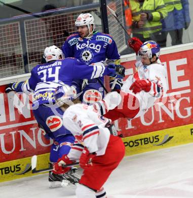 EBEL. Eishockey Bundesliga. EC VSV gegen EC Red Bull Salzburg. Markus Peintner, Benjamin Petrik,  (VSV), Florian Muehlstein (Salzburg). Villach, am 19.1.2014.
Foto: Kuess 


---
pressefotos, pressefotografie, kuess, qs, qspictures, sport, bild, bilder, bilddatenbank