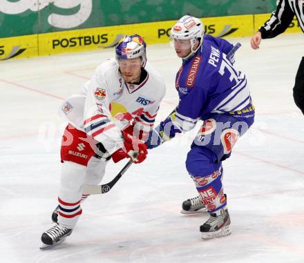 EBEL. Eishockey Bundesliga. EC VSV gegen EC Red Bull Salzburg. Marco Pewal, (VSV), Thomas Raffl (Salzburg). Villach, am 19.1.2014.
Foto: Kuess 


---
pressefotos, pressefotografie, kuess, qs, qspictures, sport, bild, bilder, bilddatenbank