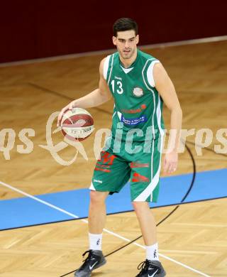 Basketball 2. Bundesliga. KOS Klagenfurt/Celovec gegen BK Mattersburg Rocks. Sebastian Pinterits (Mattersburg). Klagenfurt, am 18.1.2014.
Foto: Kuess
---
pressefotos, pressefotografie, kuess, qs, qspictures, sport, bild, bilder, bilddatenbank