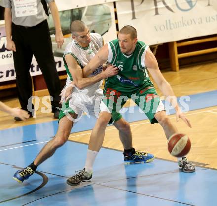 Basketball 2. Bundesliga. KOS Klagenfurt/Celovec gegen BK Mattersburg Rocks. Ales Primc, (KOS), Corey Hallett  (Mattersburg). Klagenfurt, am 18.1.2014.
Foto: Kuess
---
pressefotos, pressefotografie, kuess, qs, qspictures, sport, bild, bilder, bilddatenbank