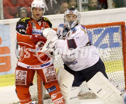 EBEL. Eishockey Bundesliga. KAC gegen SAPA Fehervar AV19. John Lammers, (KAC), Zoltan Hetenyi  (Alba Volan). Klagenfurt, am 24.1.2014.
Foto: Kuess 

---
pressefotos, pressefotografie, kuess, qs, qspictures, sport, bild, bilder, bilddatenbank