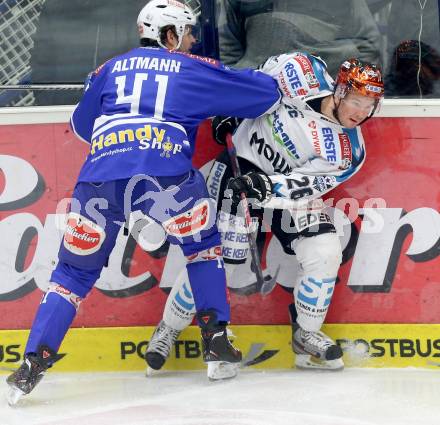 EBEL. Eishockey Bundesliga. EC VSV gegen EHC LIWEST Linz. Mario Altmann,  (VSV),Rob Hisey (Linz). Villach, am 26.1.2014.
Foto: Kuess 


---
pressefotos, pressefotografie, kuess, qs, qspictures, sport, bild, bilder, bilddatenbank