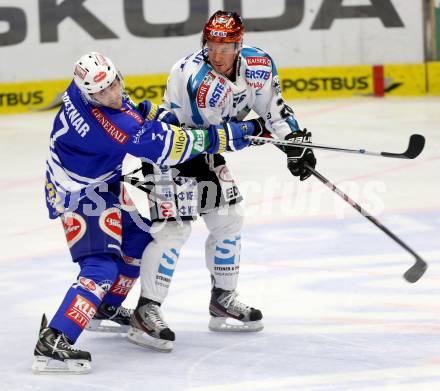 EBEL. Eishockey Bundesliga. EC VSV gegen EHC LIWEST Linz. Klemen Pretnar, (VSV), Rob Hisey  (Linz). Villach, am 26.1.2014.
Foto: Kuess 


---
pressefotos, pressefotografie, kuess, qs, qspictures, sport, bild, bilder, bilddatenbank