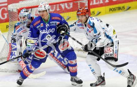 EBEL. Eishockey Bundesliga. EC VSV gegen EHC LIWEST Linz. Daniel Nageler,  (VSV), Daniel Mitterdorfer (Linz). Villach, am 26.1.2014.
Foto: Kuess 


---
pressefotos, pressefotografie, kuess, qs, qspictures, sport, bild, bilder, bilddatenbank