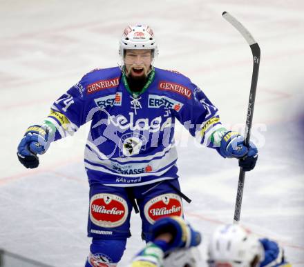 EBEL. Eishockey Bundesliga. EC VSV gegen EHC LIWEST Linz. Torjubel Markus Peintner (VSV). Villach, am 26.1.2014.
Foto: Kuess 


---
pressefotos, pressefotografie, kuess, qs, qspictures, sport, bild, bilder, bilddatenbank