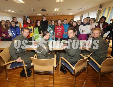 Schi Alpin. Snowboard. Verabschiedung Kaerntner Olympia Teilnehmer. Otmar Striedinger,  Ina Meschik, Matthias Mayer, Hanno Douschan,.
Faak am See, 27.1.2014.
Foto: Kuess
---
pressefotos, pressefotografie, kuess, qs, qspictures, sport, bild, bilder, bilddatenbank